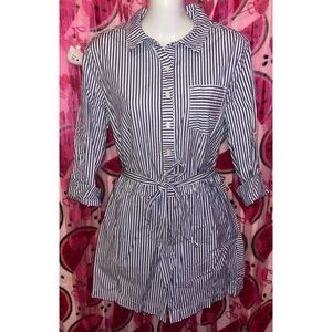 💙 Vineyard Vines Striped Belted Romper